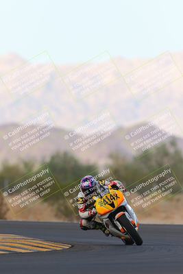 media/Sep-24-2022-CVMA (Sat) [[a45f954247]]/Race 10 Amateur Supersport Middleweight/